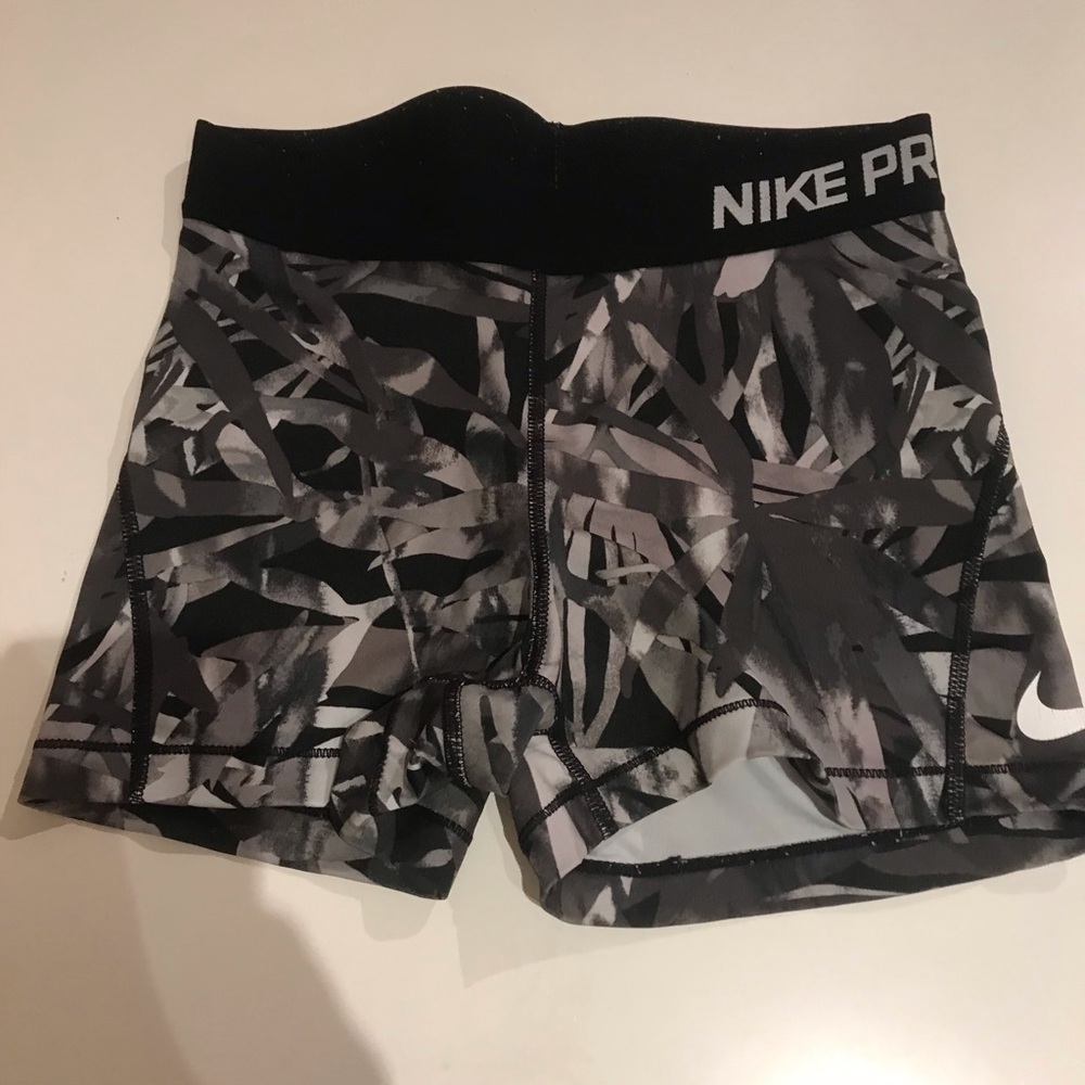 Nike short​​​​